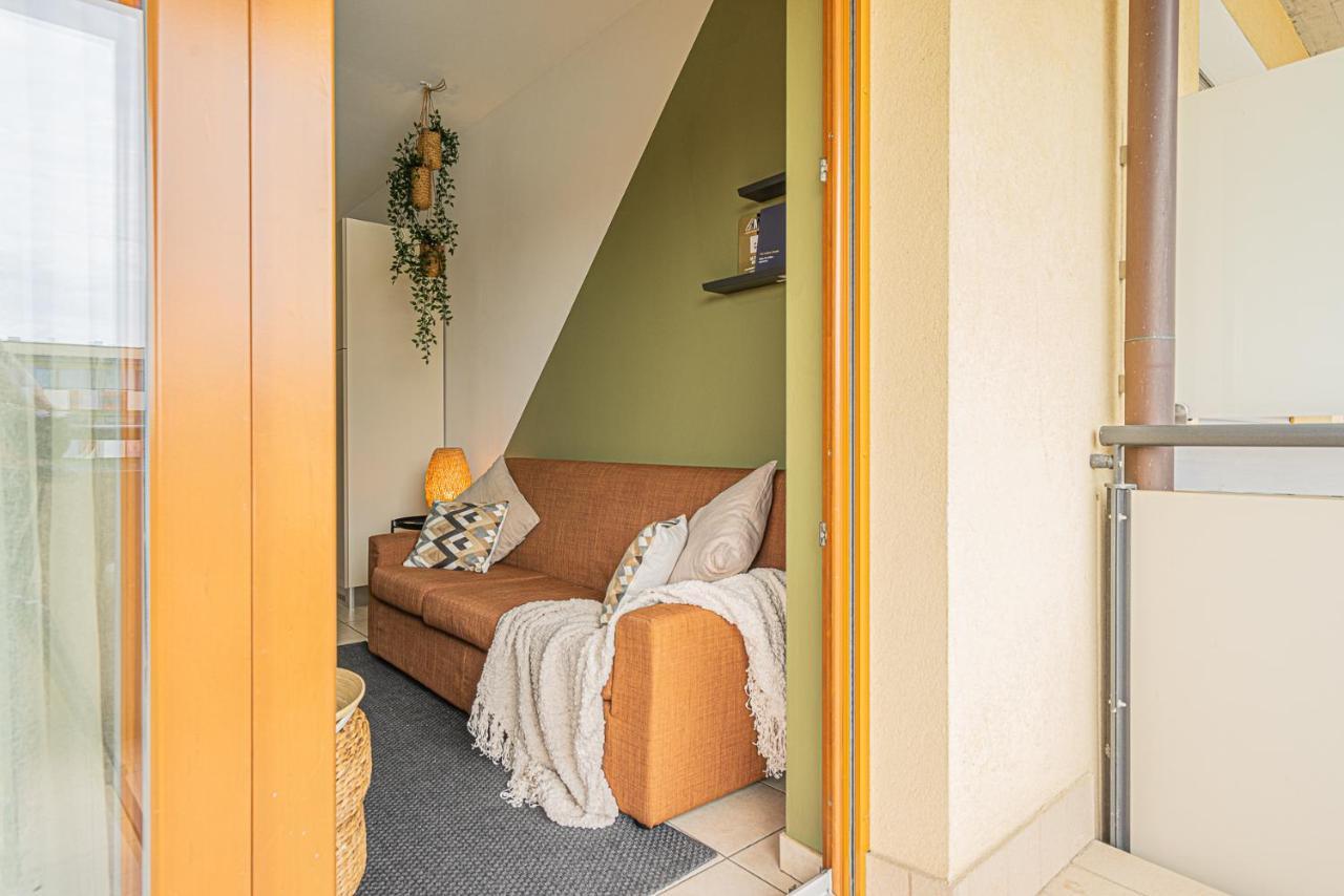 סירמיונה Hygge Family Apartment - One Step Away From The Lake!!! מראה חיצוני תמונה